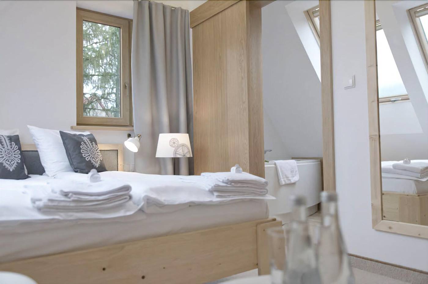 Villa 11 Folk & Design-Poland-ZAKOPANE-Room-9