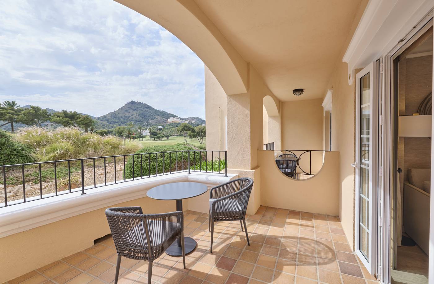 Grand-Hyatt-La-Manga-Club-Golf---Spa-Room-22