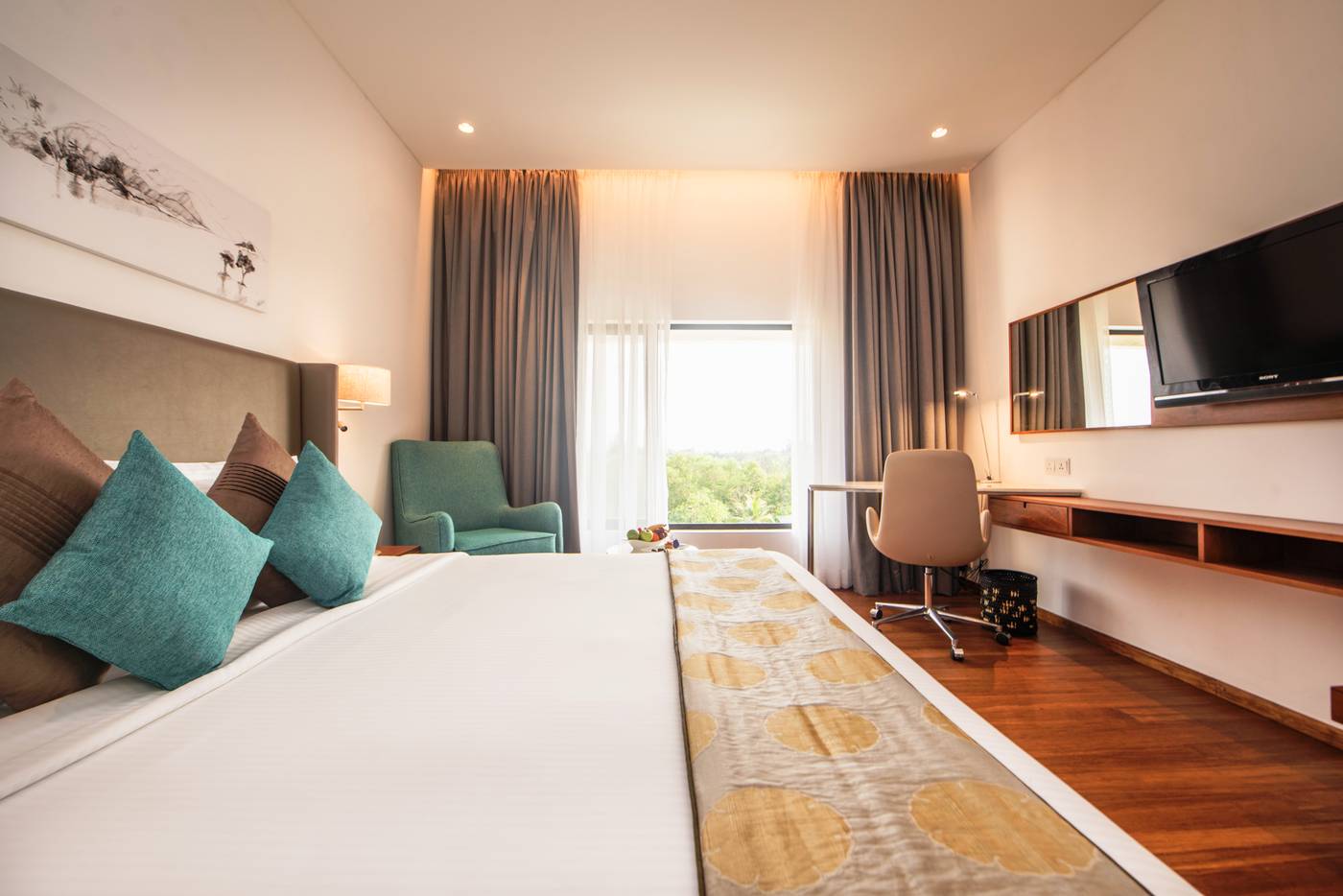 Vivanta-Colombo-Airport-Garden-Room-10