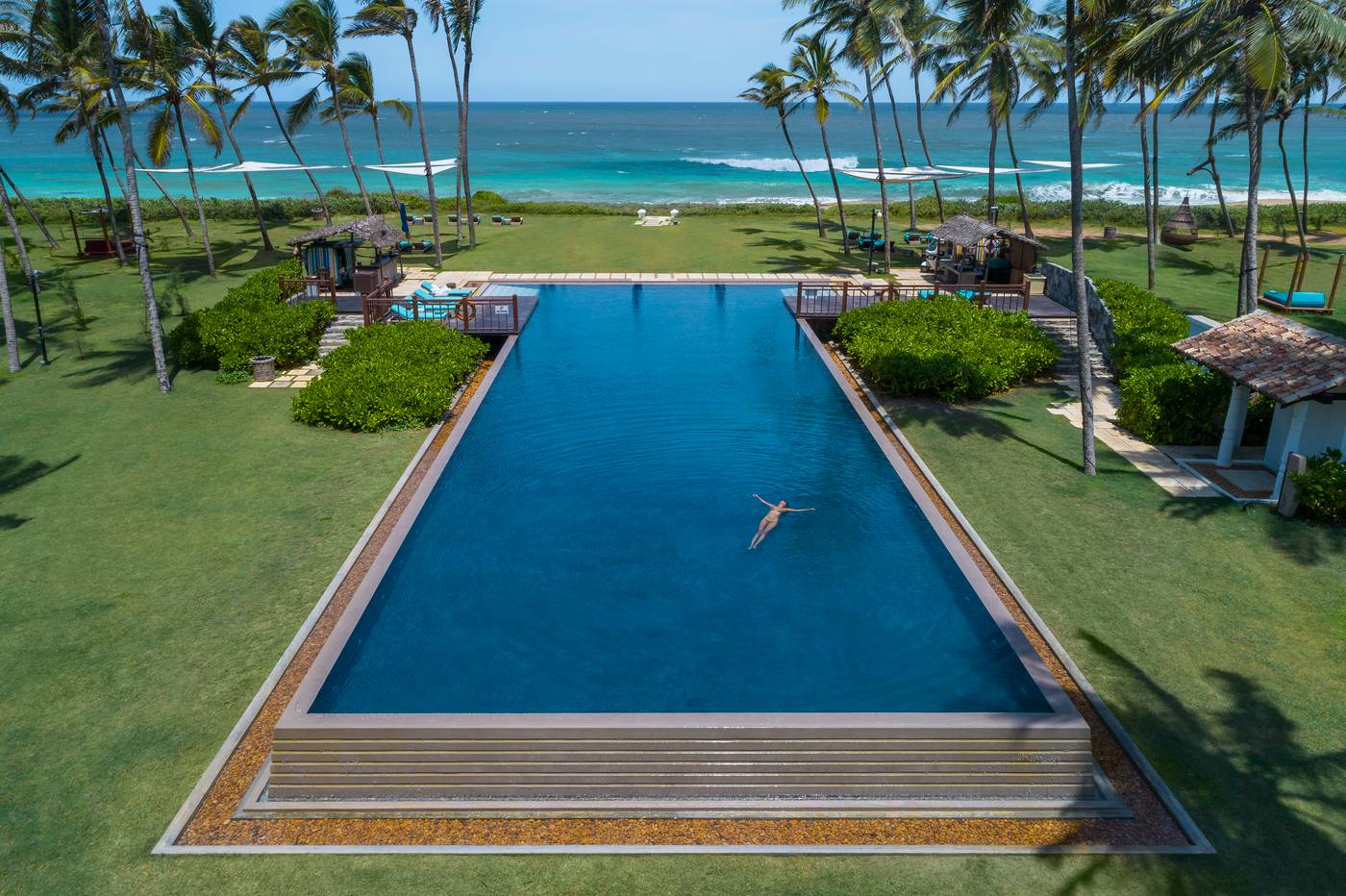 Shangri-La-Hambantota-Pool-3