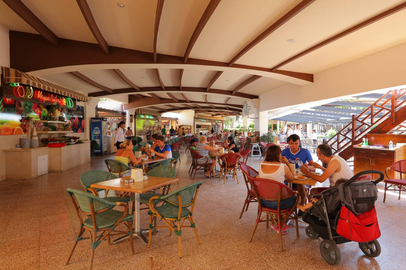 Sueno-Hotels-Beach-Side-Restaurant-36