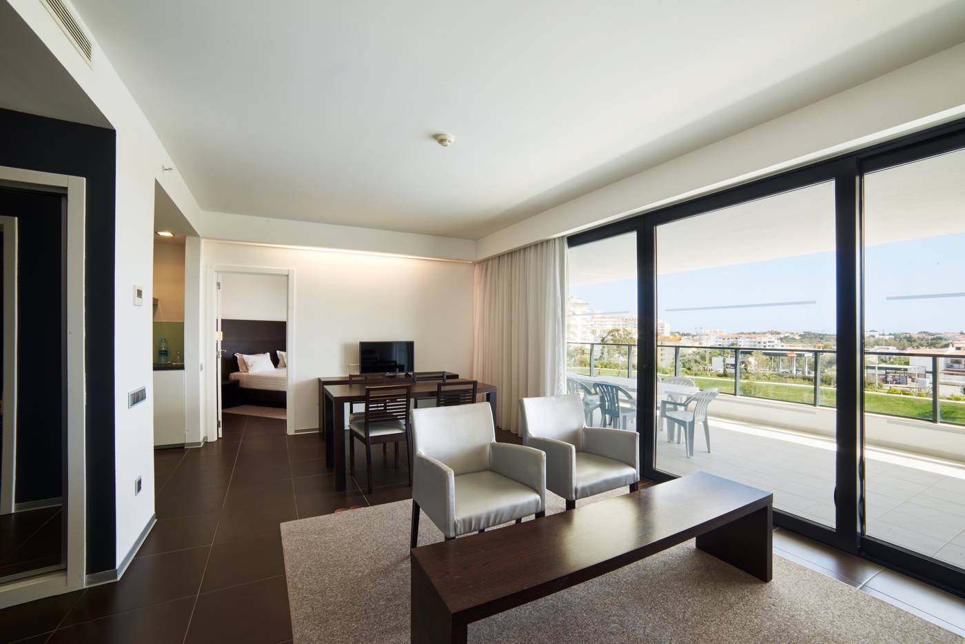 Alvor-Baia-Resort-Hotel-Room-24