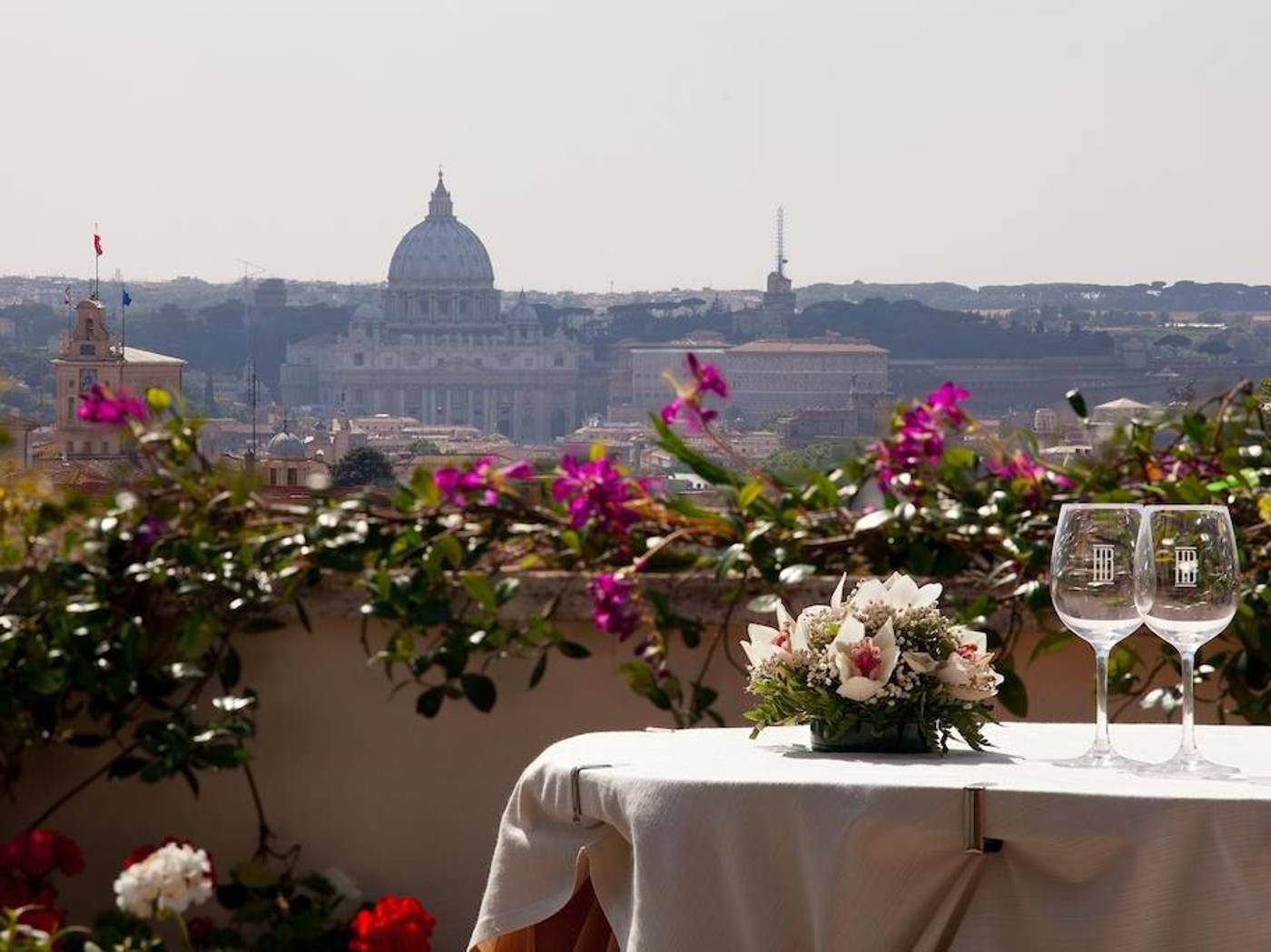 Bettoja-Hotel-Mediterraneo-General-view-9