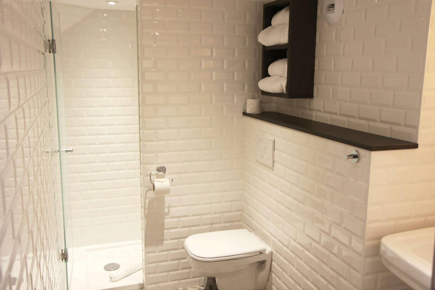 Hotel-Litteraire-Marcel-Ayme--BW-Premier-Collectio-Room-55