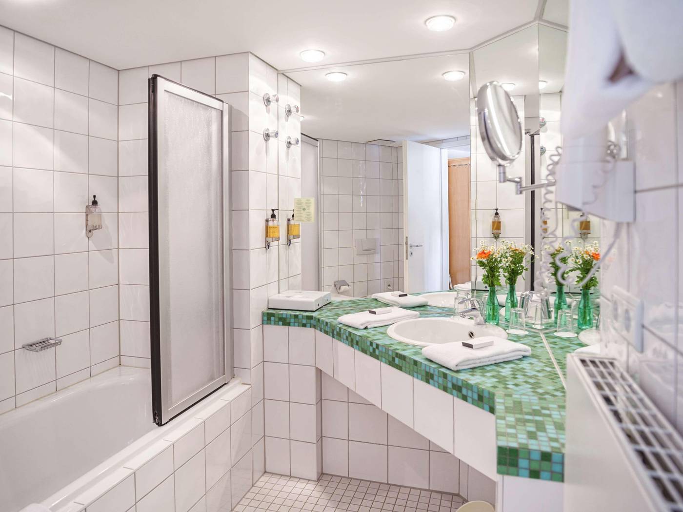 Hotel-Domicil-Berlin-by-Golden-Tulip-Room-45