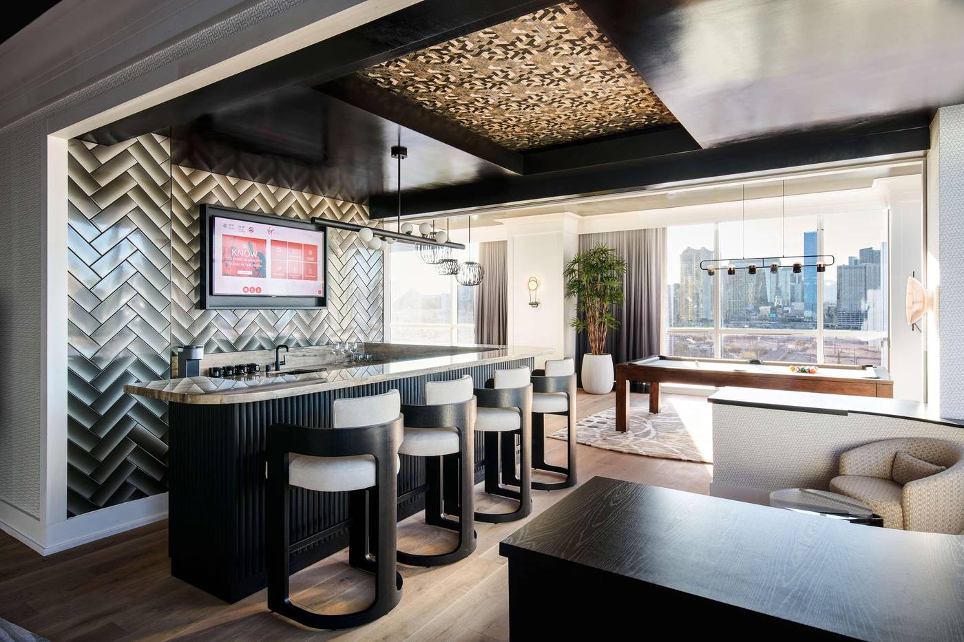 Virgin-Hotels-Las-Vegas-Curio-Collection-by-Hilton-Bar-21