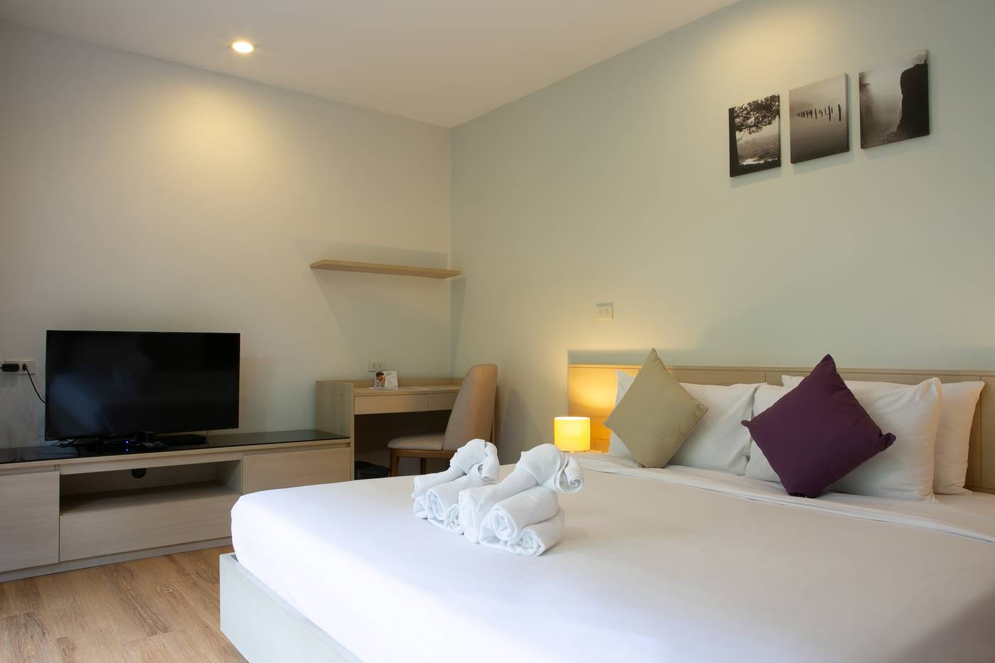 The-Silver-Palm-Wellness-Resort---Bangkok-Room-47