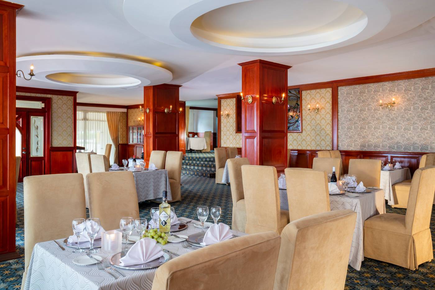 Crown-Paradise-Club-Cancun-Restaurant-45