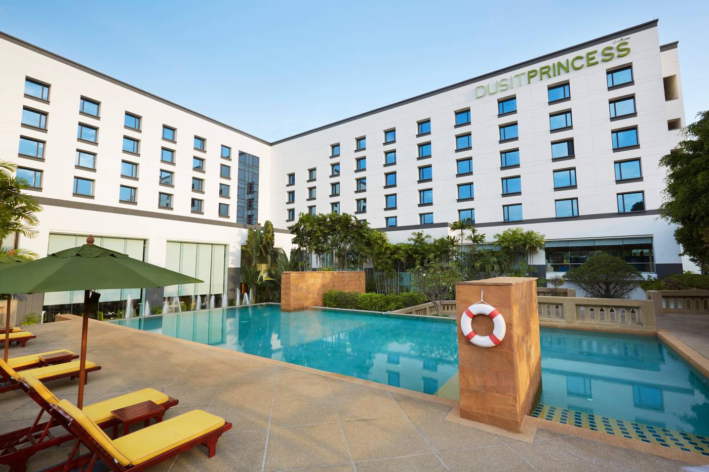 Dusit-Princess-Srinakarin-Bangkok-Pool-5