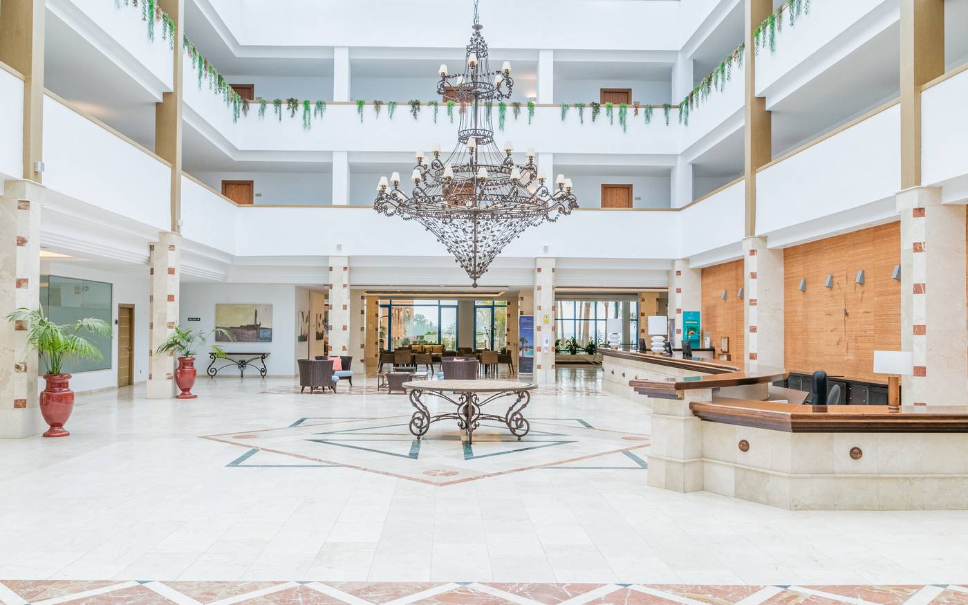 Hotel-OH-Nice-Caledonia-Lobby-32