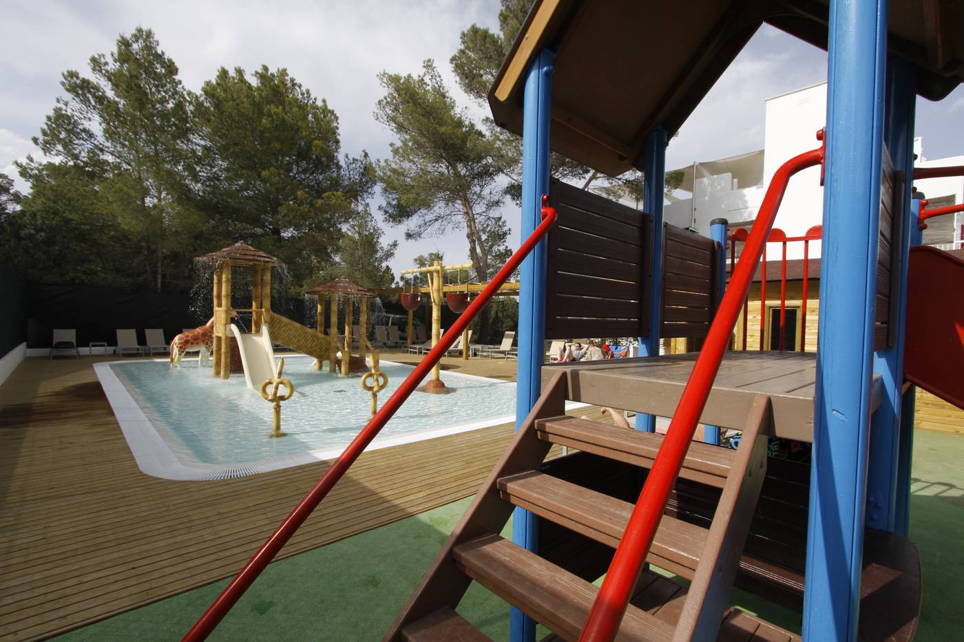 Portinatx-Beach-Club-Hotel-Sports-and-Entertainment-58