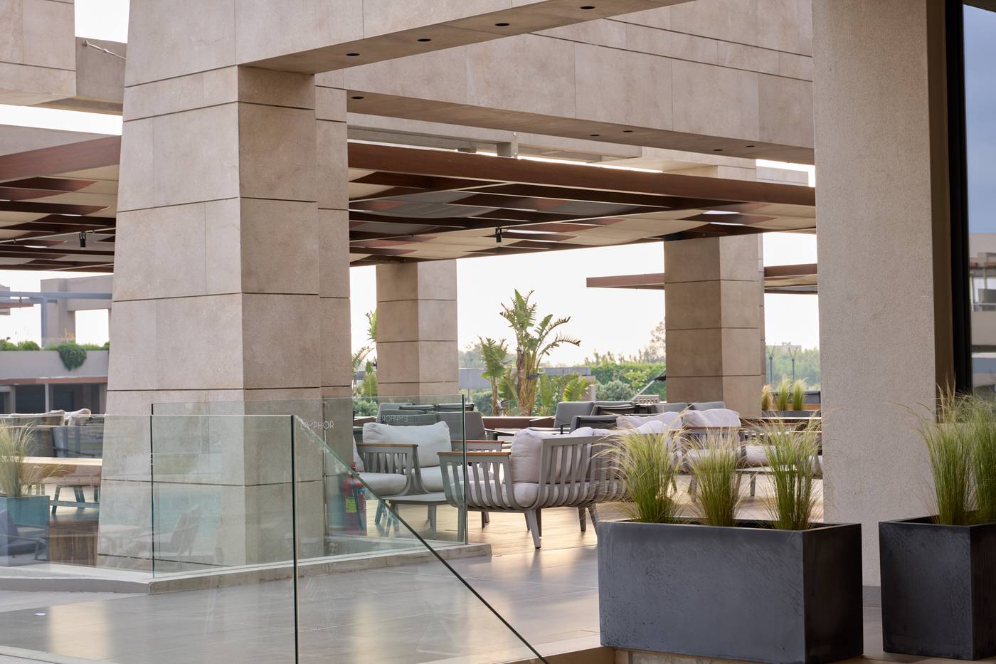 Euphoria-Resort-Bar-23