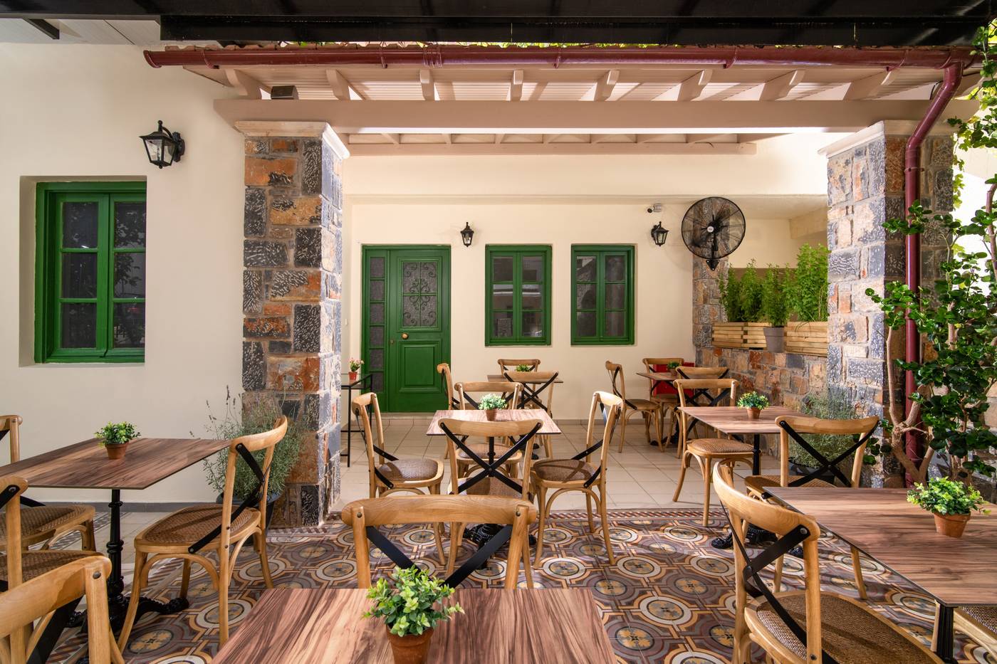 Villa-Elite---Adult-Only-Restaurant-8