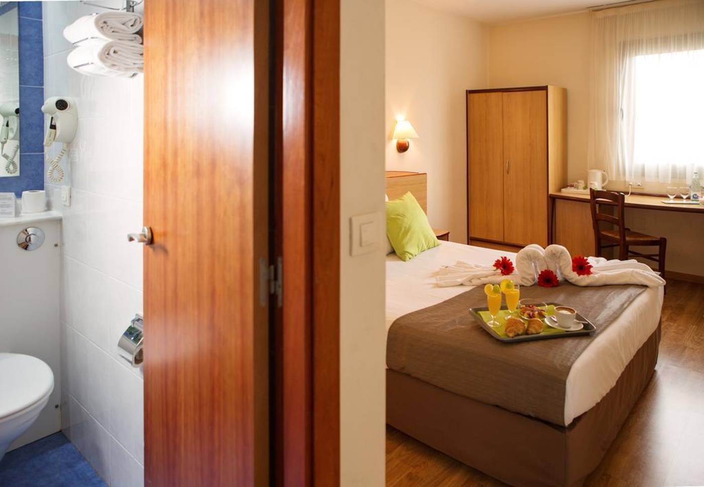 Campanile-Elche-Room-11