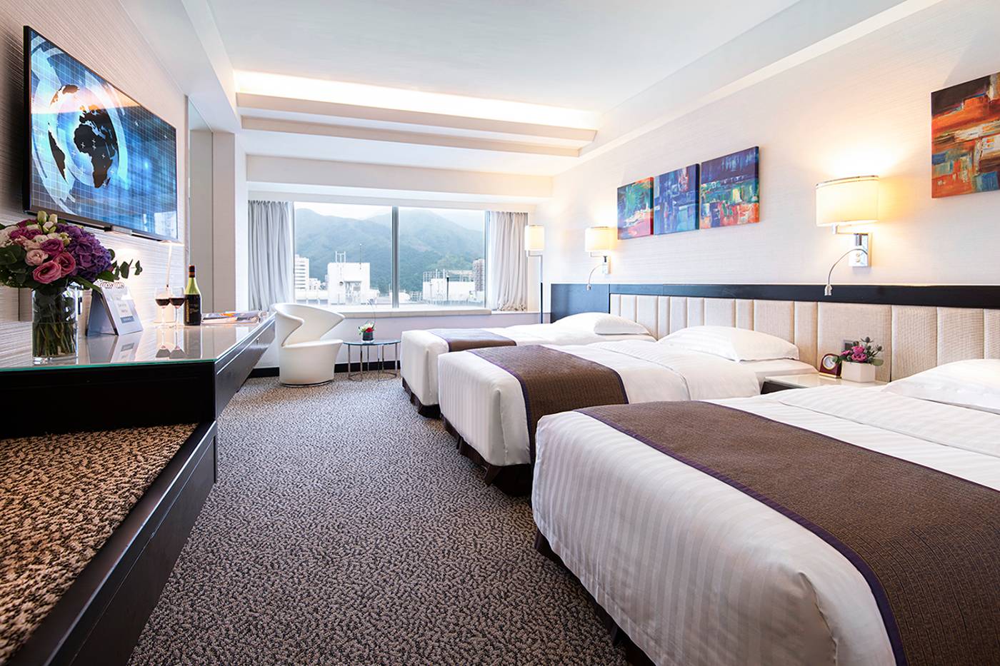 Regal-Riverside-Room-21