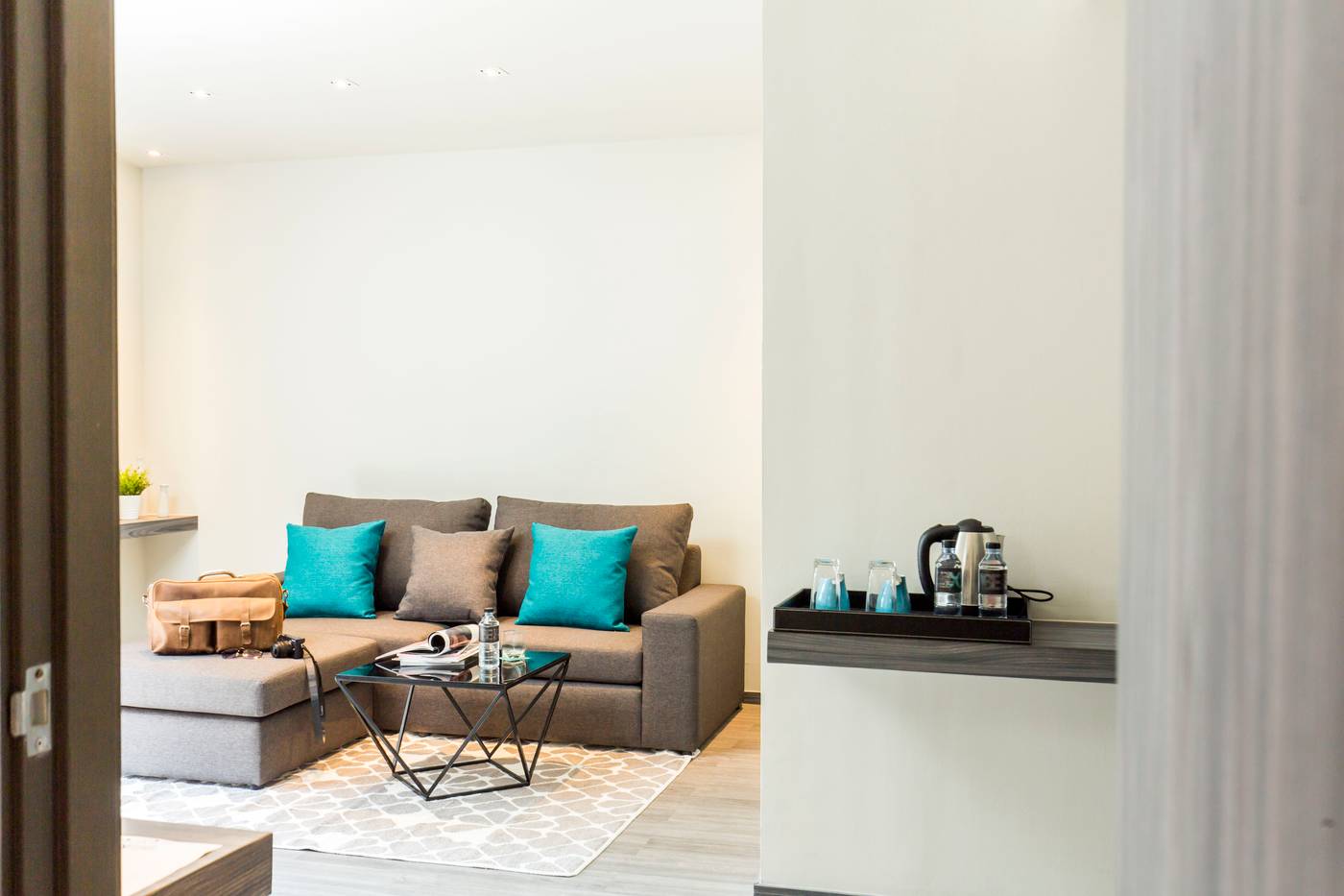 Cross-Vibe-Bangkok-Sukhumvit-Room-49