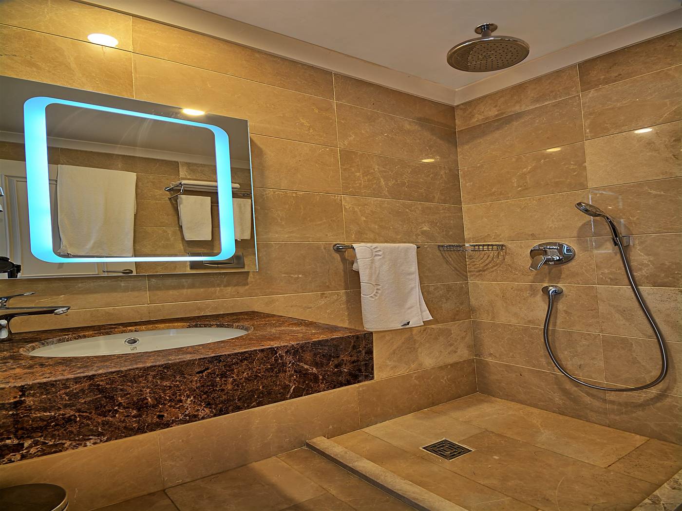 Samir-Deluxe-Hotel-Room-23