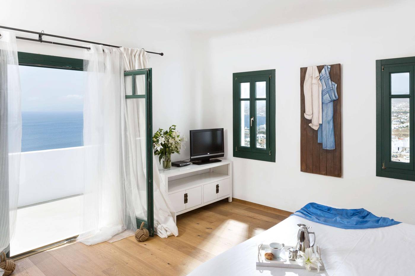 Tharroe-of-Mykonos-Room-21