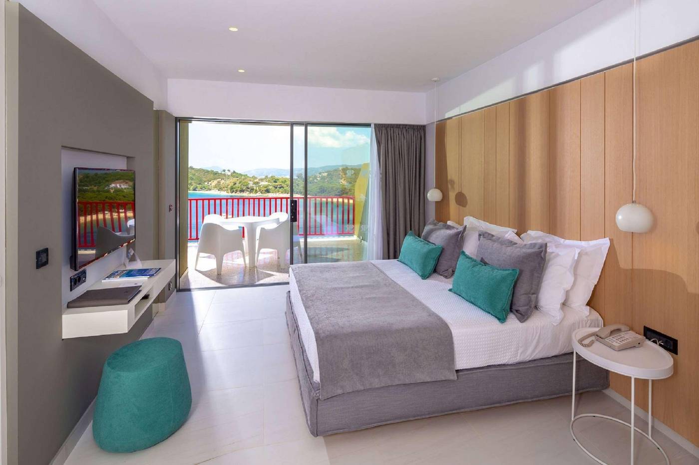 Skiathos-Palace-Hotel-Room-20