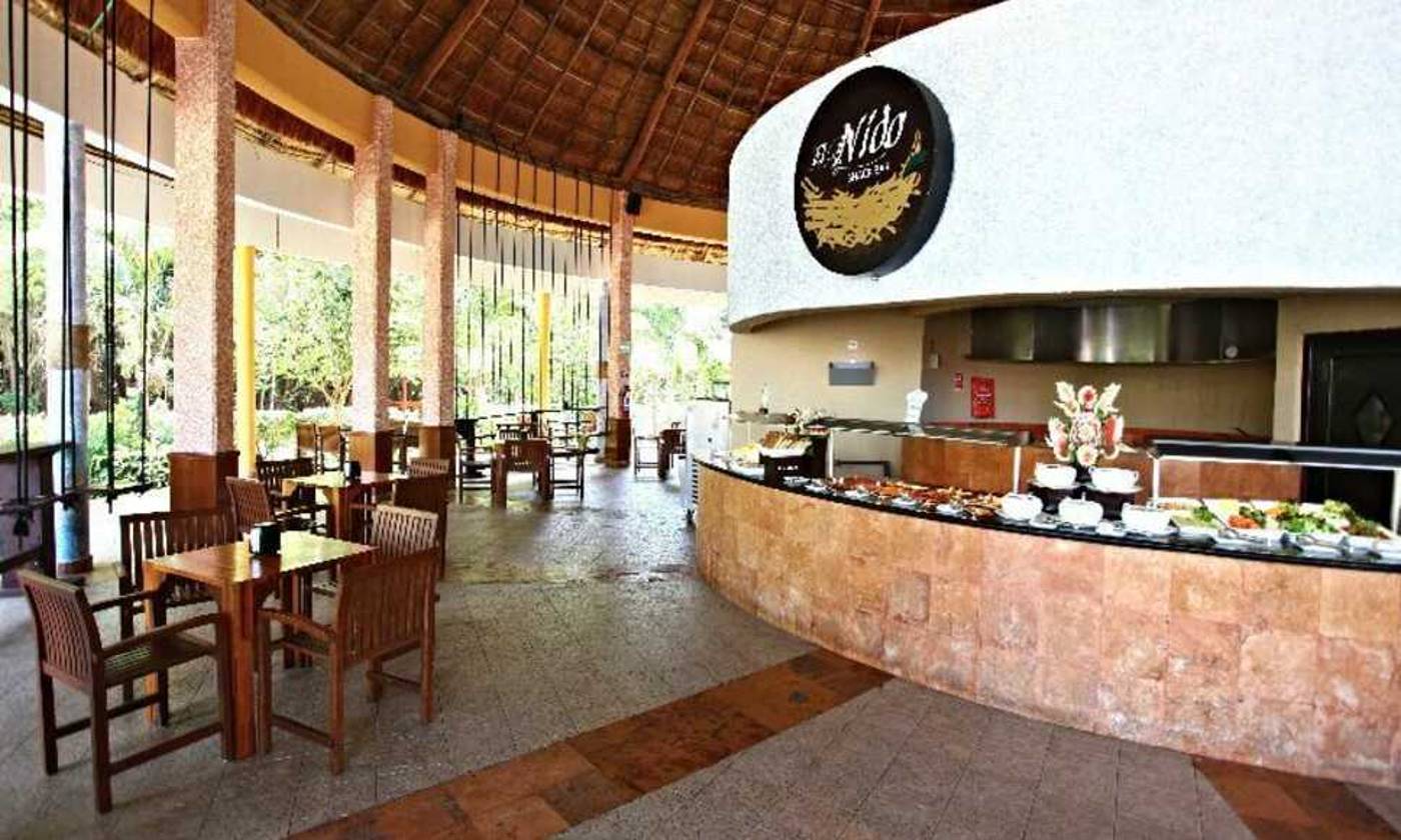 Sandos Caracol Eco Resort