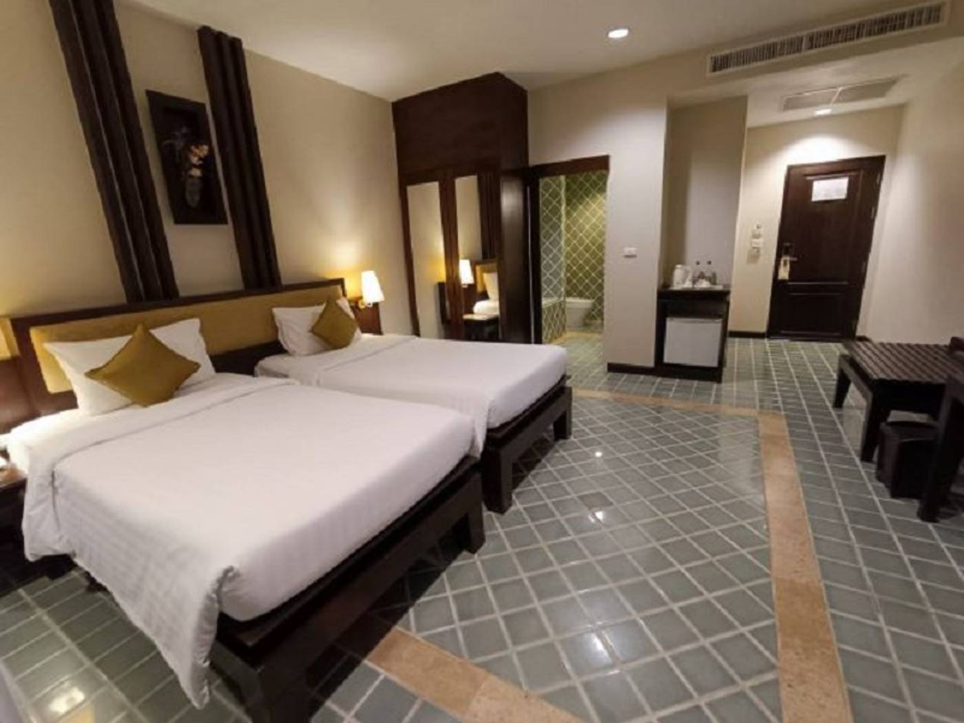 Duangjitt-Resort-Room-61