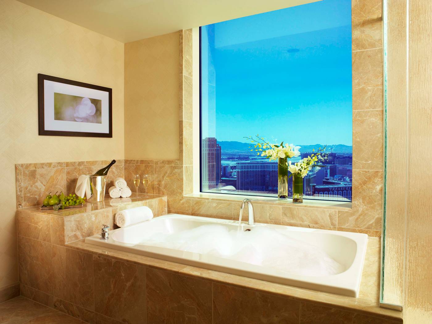 Trump-International-Hotel-Las-Vegas-Room-32