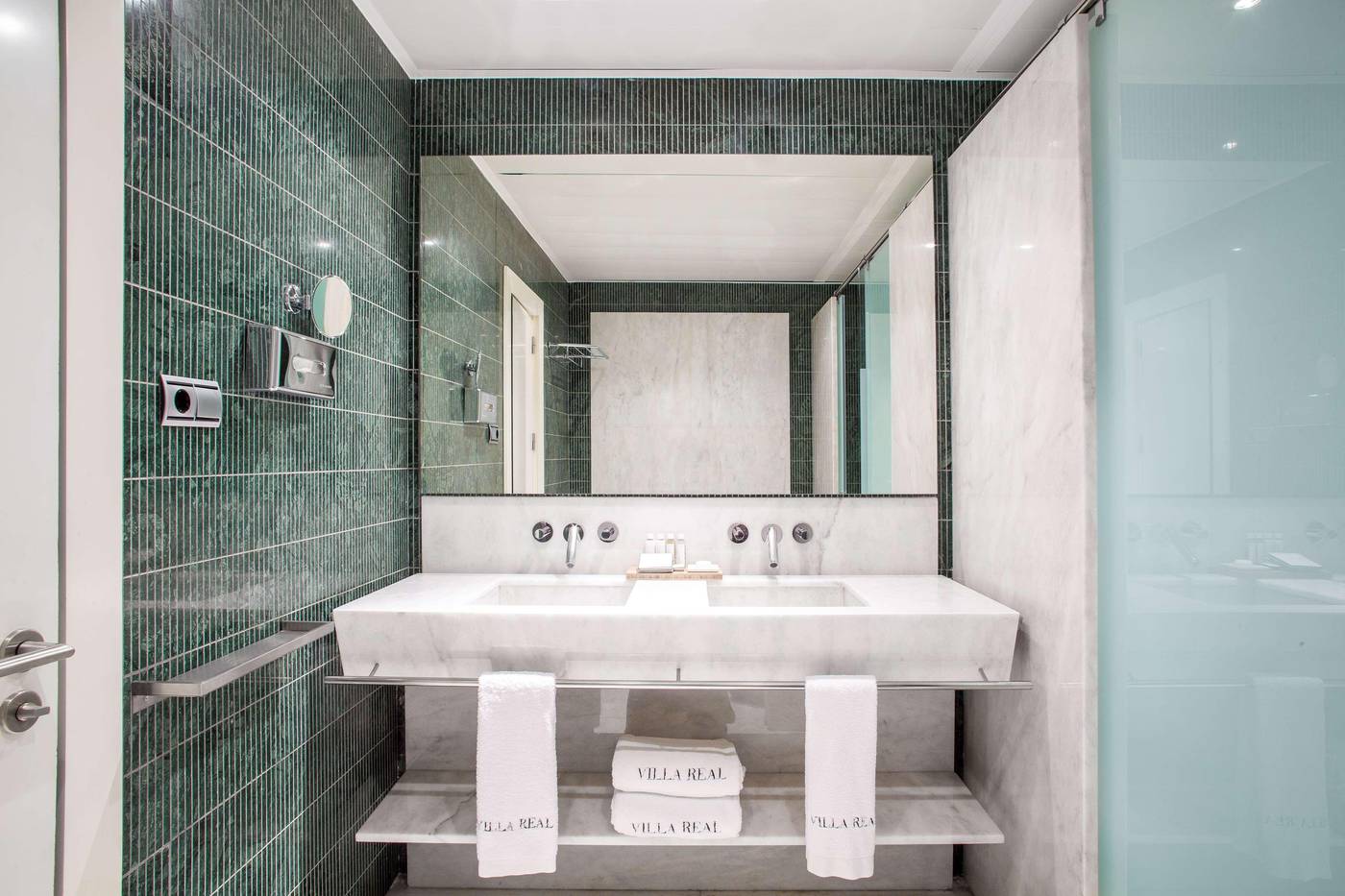 Hotel-Villa-Real-Room-40