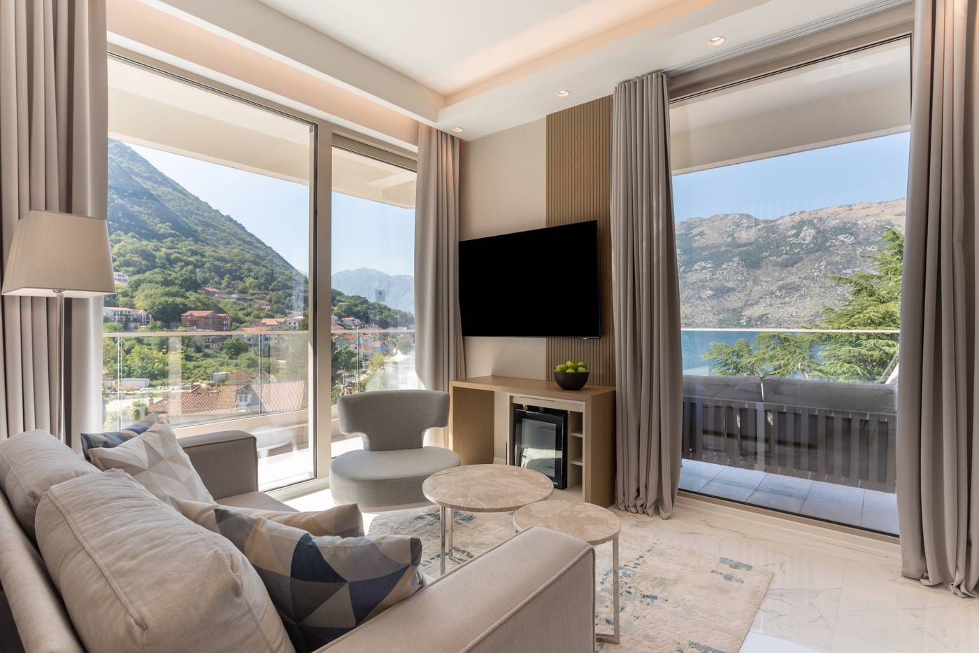 Hyatt-Regency-Kotor-Bay-Resort-Room-40