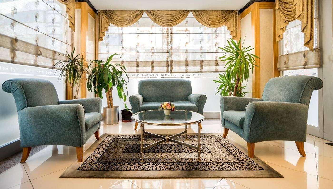 My-Rose-Hotel-Lobby-2