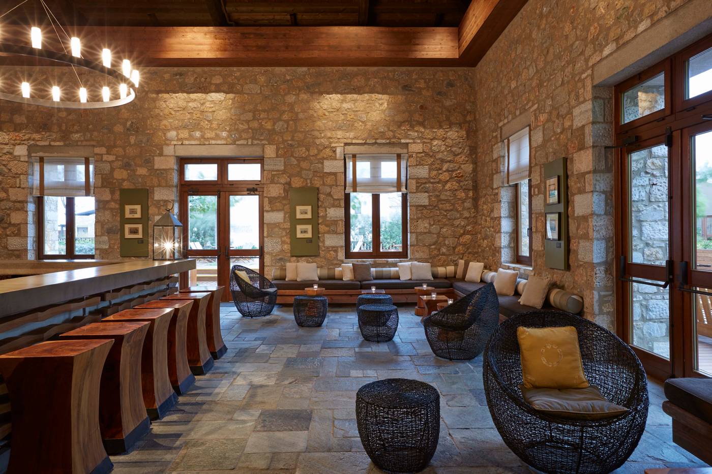 The-Westin-Resort-Costa-Navarino-Bar-54