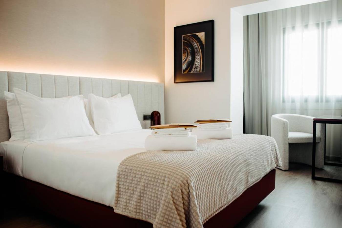 Next-Level-Premium-Hotels-Room-12