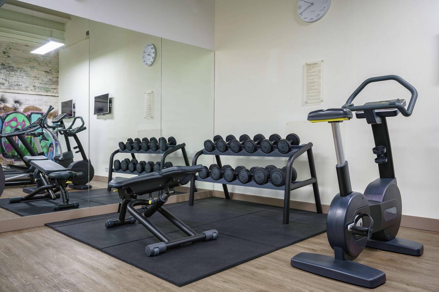 DoubleTree-by-Hilton-NDSM-Wharf-General-view-79