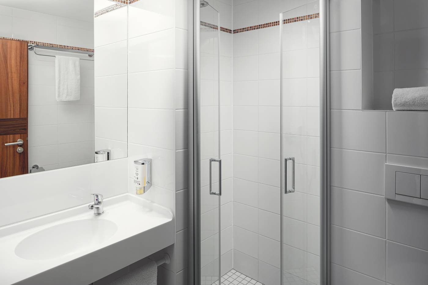 Hotel-Ambiance-Room-23