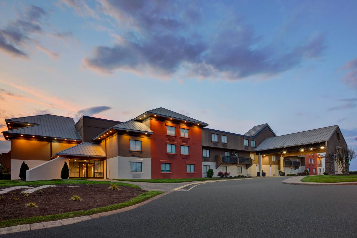 Holiday Inn Express Nashville Airport-United States-NASHVILLE-General view-3
