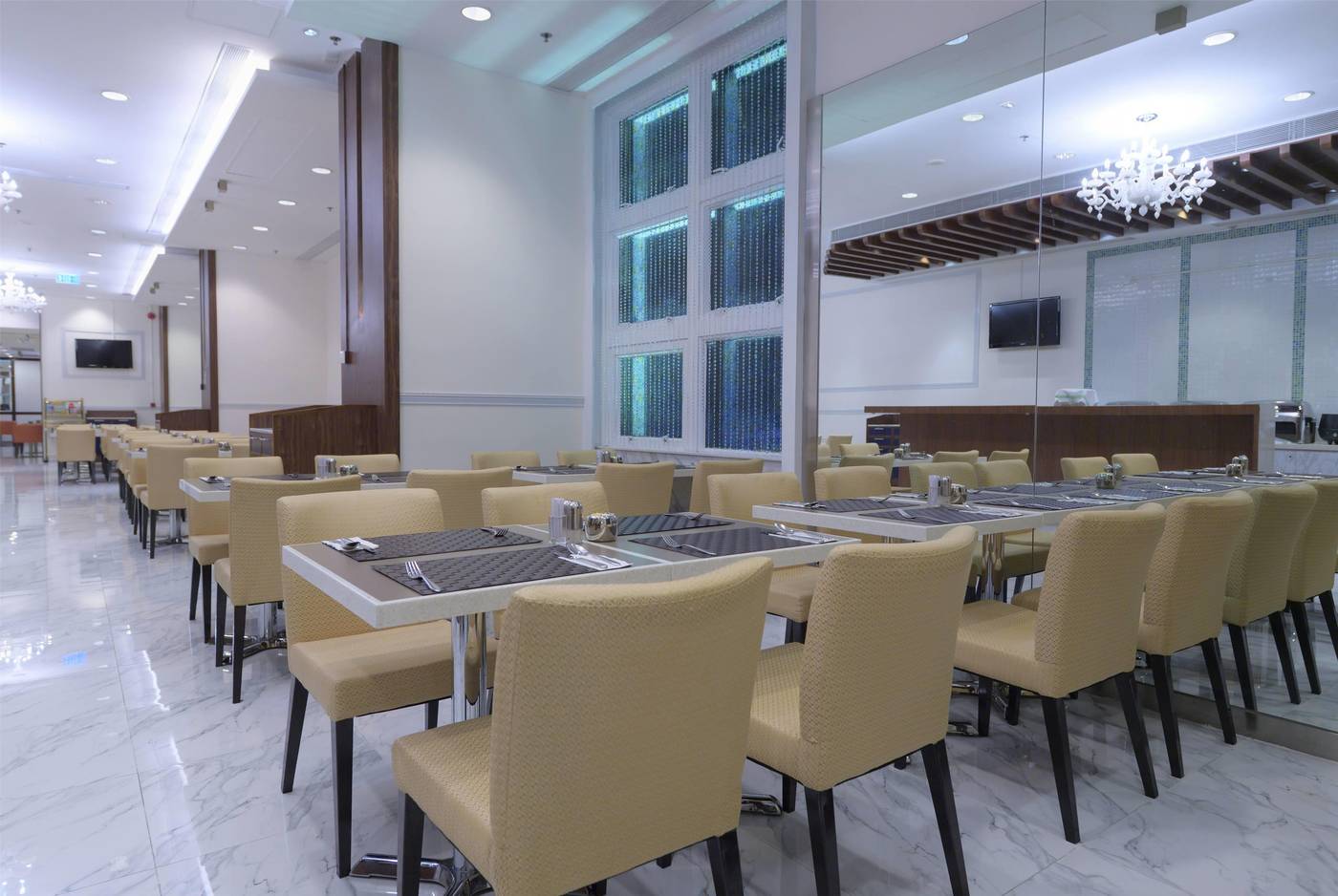 Ramada-Hong-Kong-Grand-View-Restaurant-27