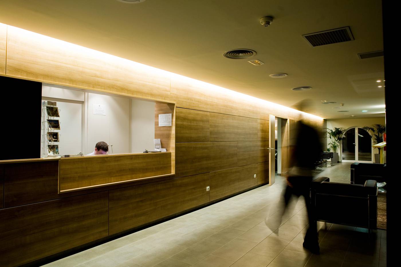 Canal-Olimpic-Lobby-18