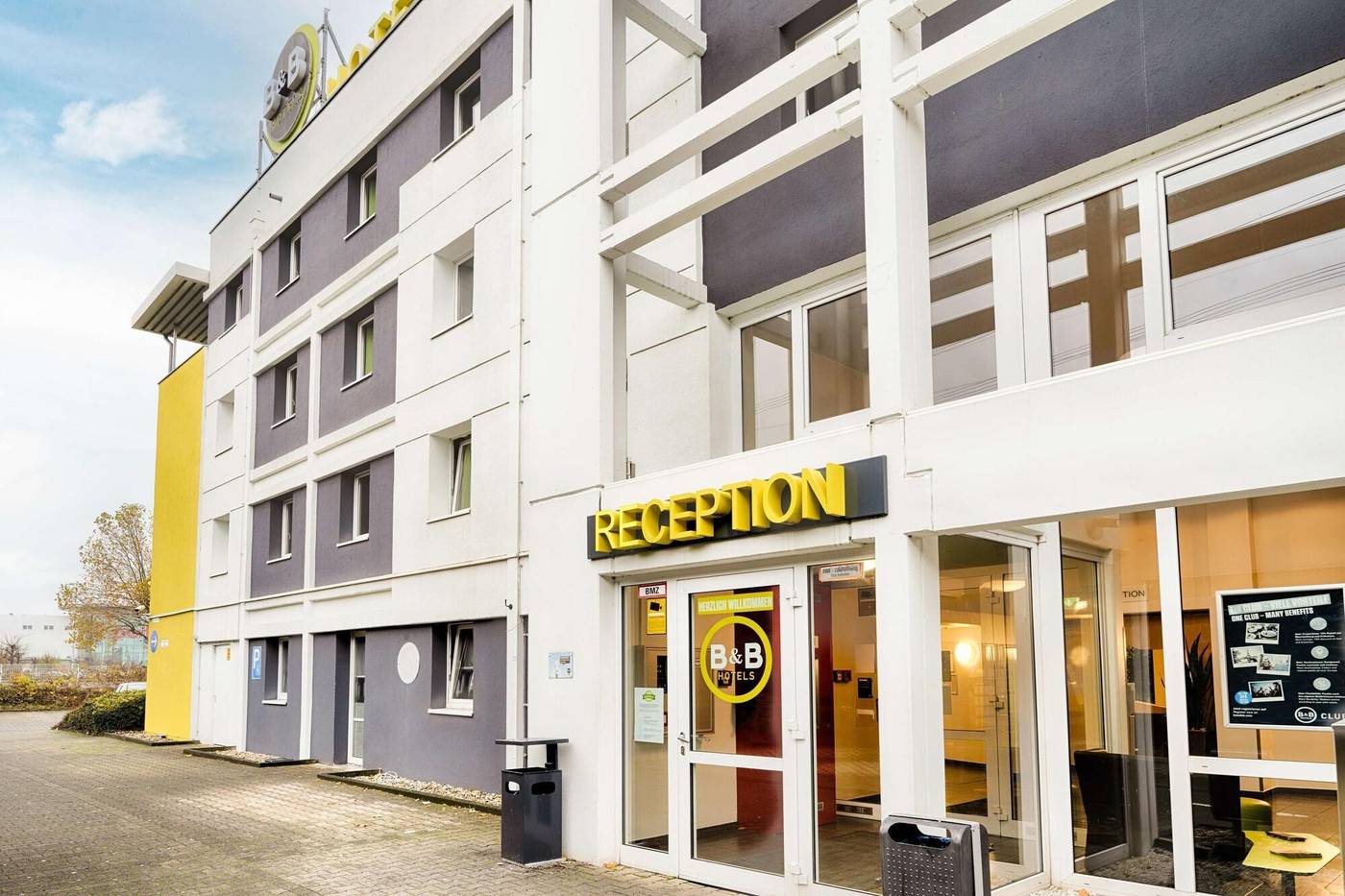 B-b-Hotel-Koln-frechen-General-view-10