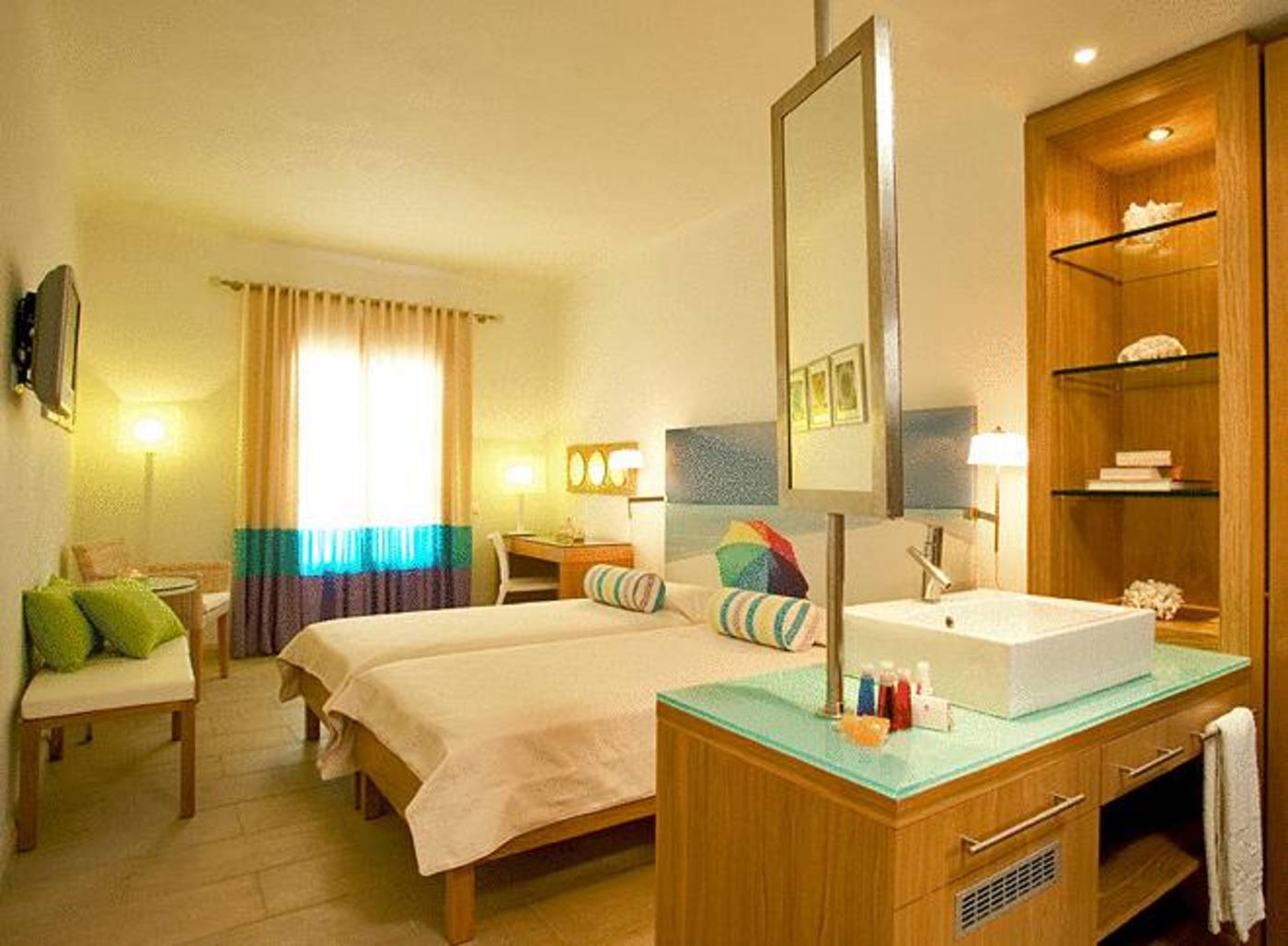 Petasos Beach Resort & Spa