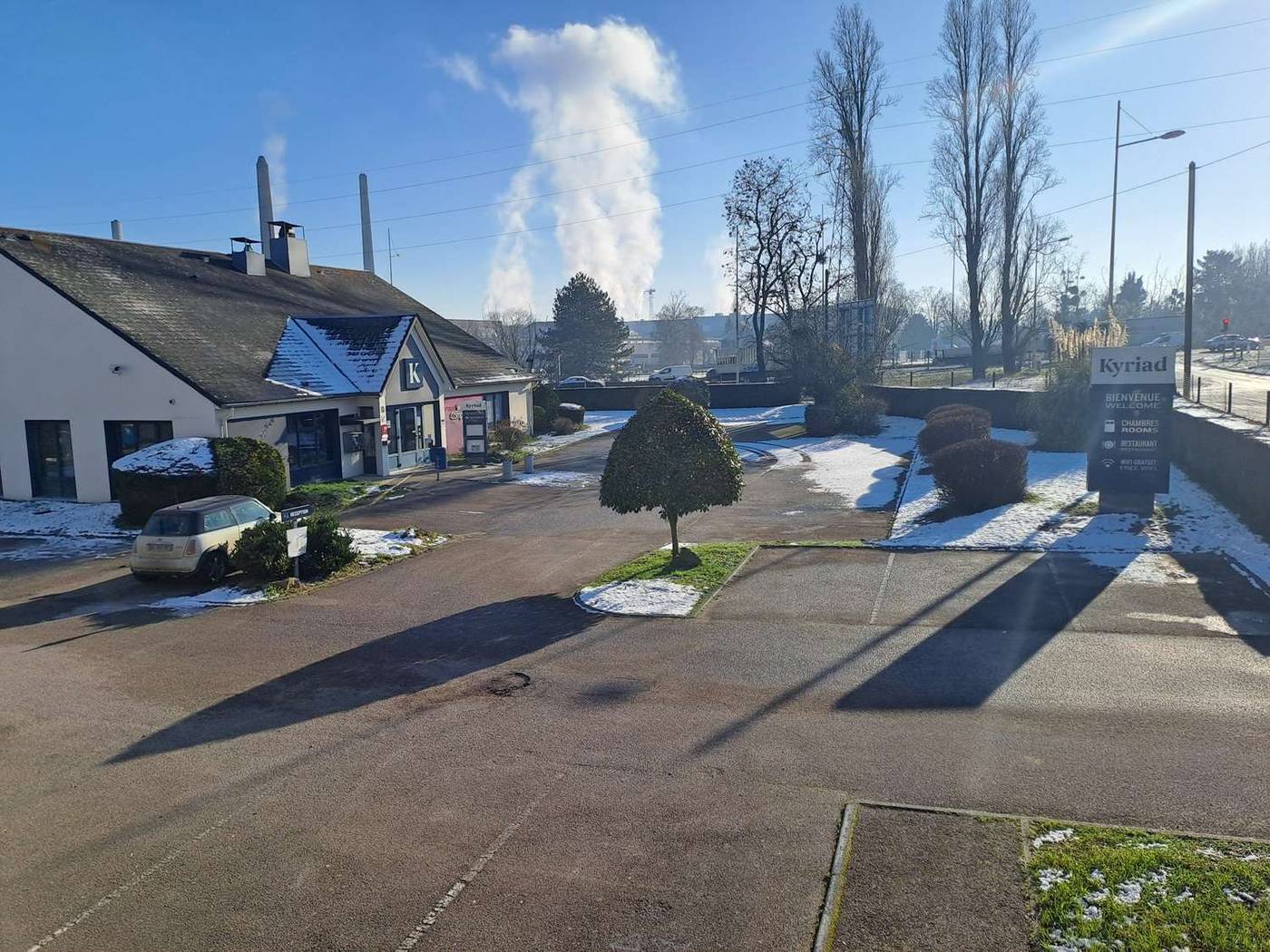 Kyriad Rouen Sud - Oissel-France-Saint-Étienne-Du-Rouvray-General view-1