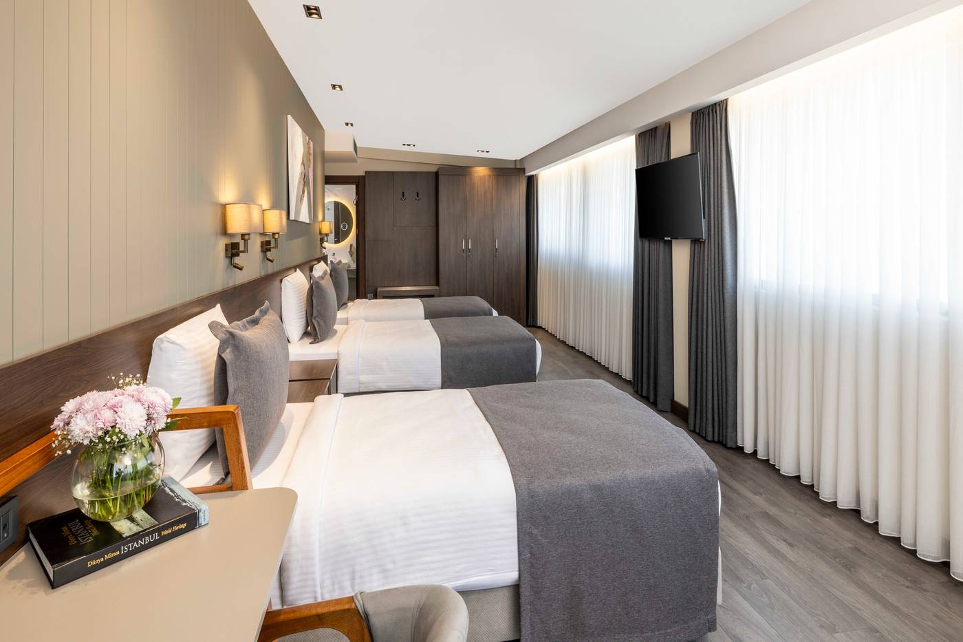 Ezkar-Bathonea-Art-istanbul-Room-38