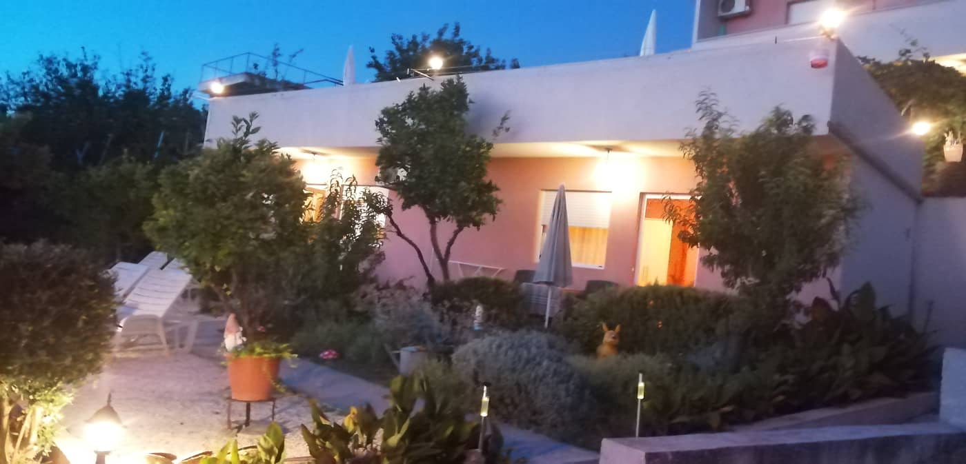 Villa-Luketa-Room-15