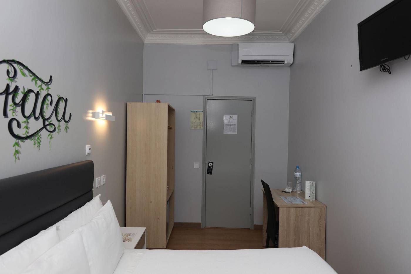 O-El-trico-Guesthouse-Room-28