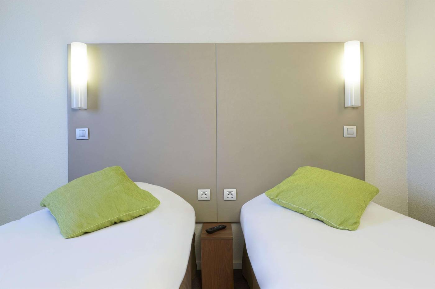 Campanile-Argenteuil-Room-37