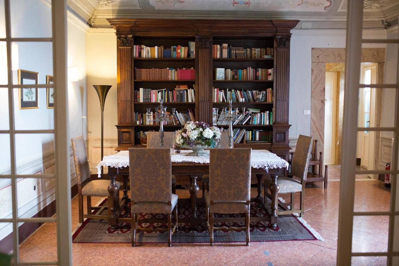 Villa-Sermolli-Lobby-22