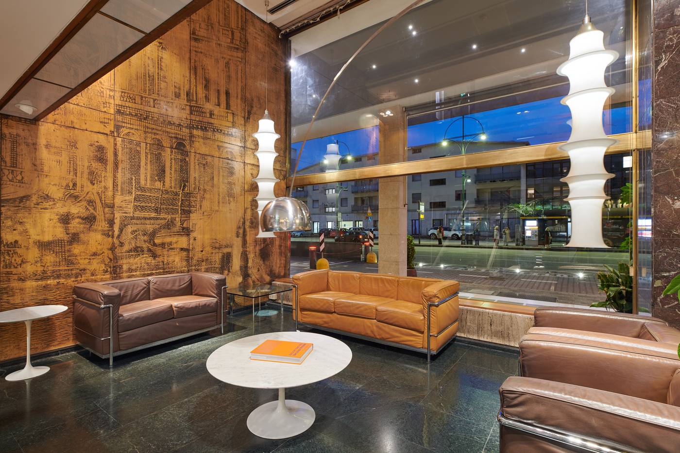 Plaza-Mestre-Lobby-13