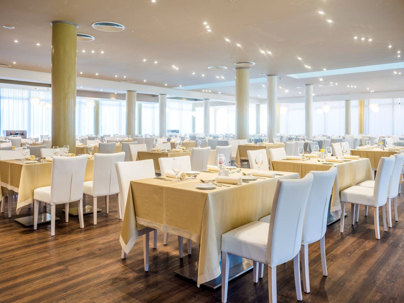 Palmon-Bay-Hotel---Spa-Restaurant-28