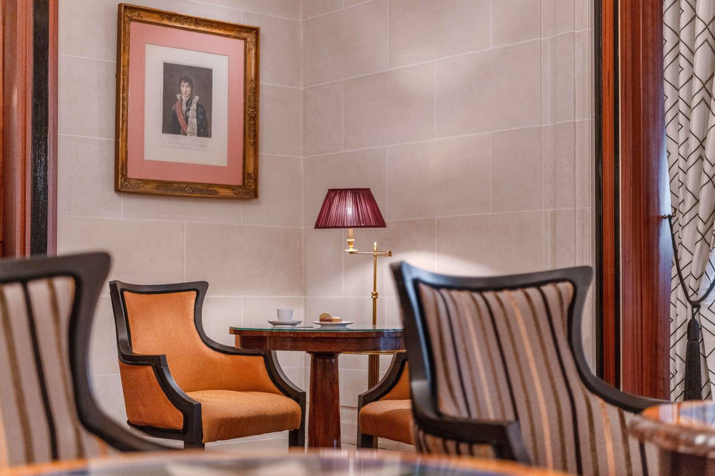 H----tel-Napol----on-Paris-Lobby-26