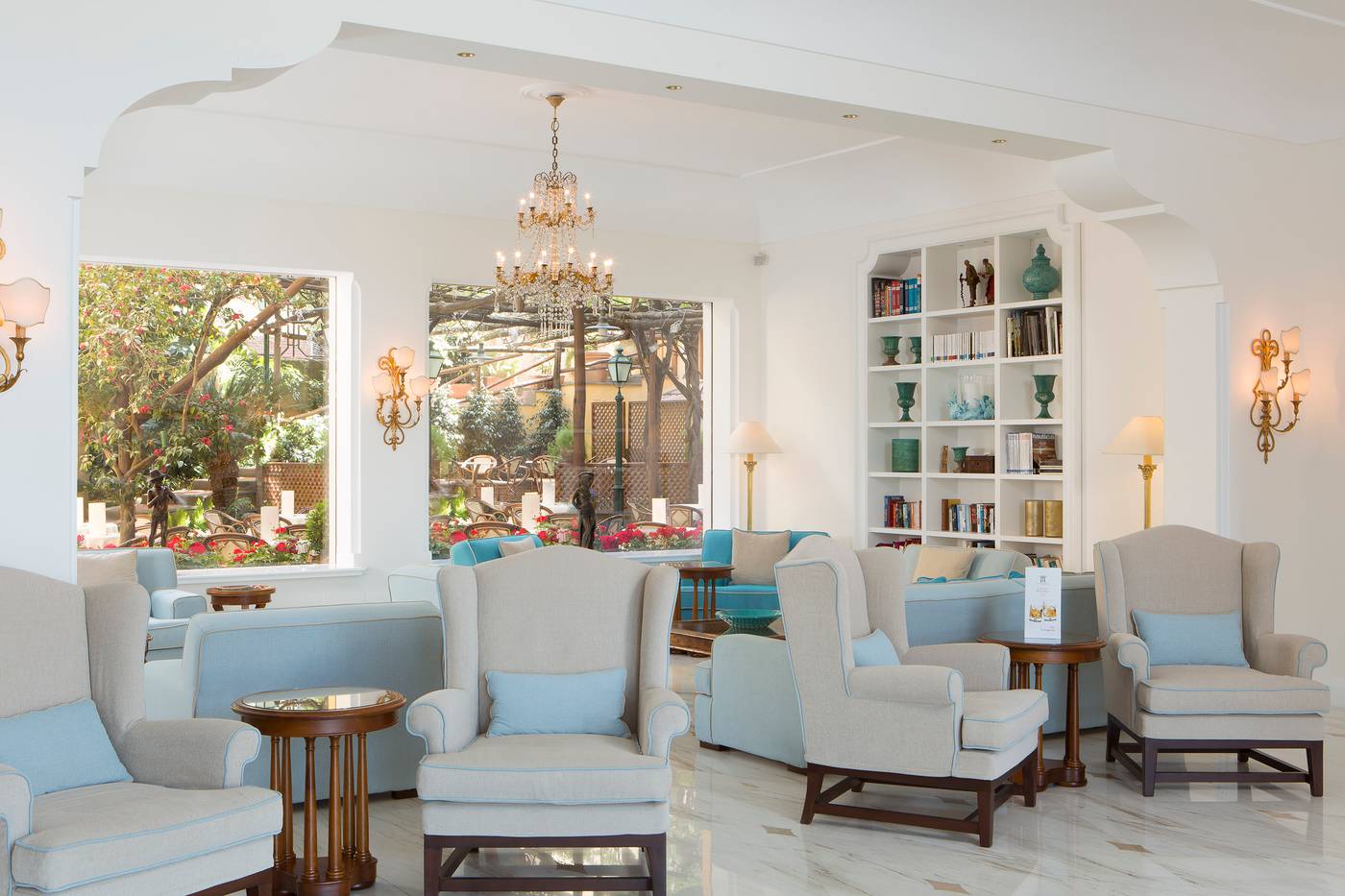 Grand-Hotel-de-la-Ville-Lobby-50