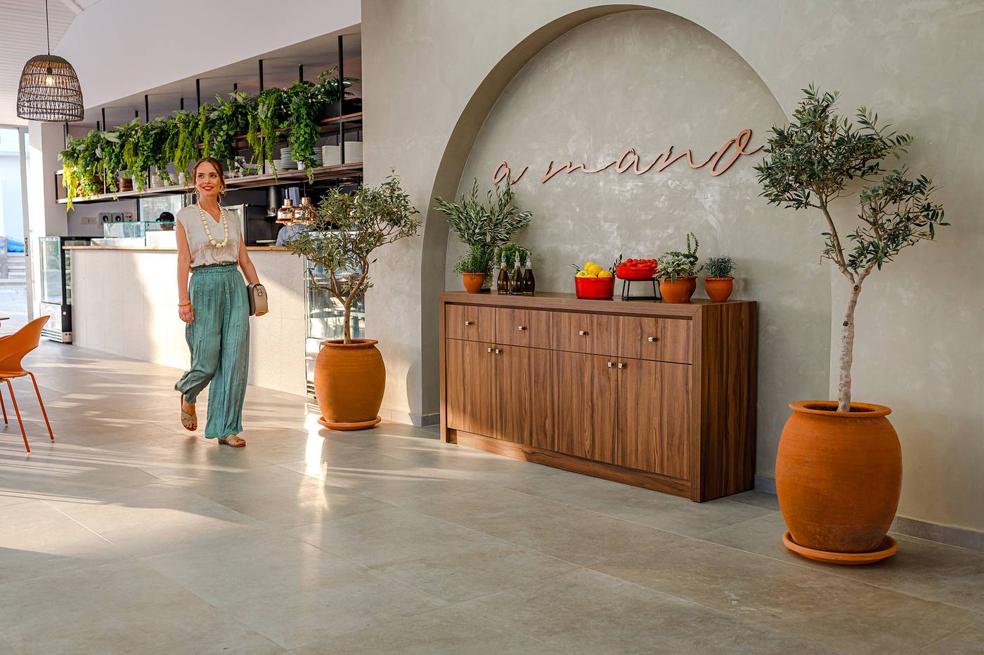 Louis-Ledra-Beach-Restaurant-42