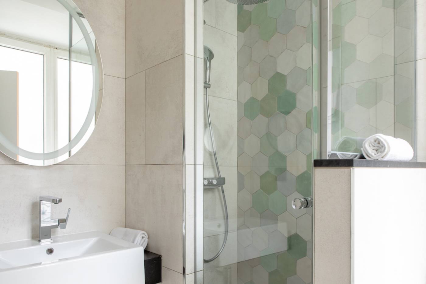 Hotel-Maison-Mere-Room-61